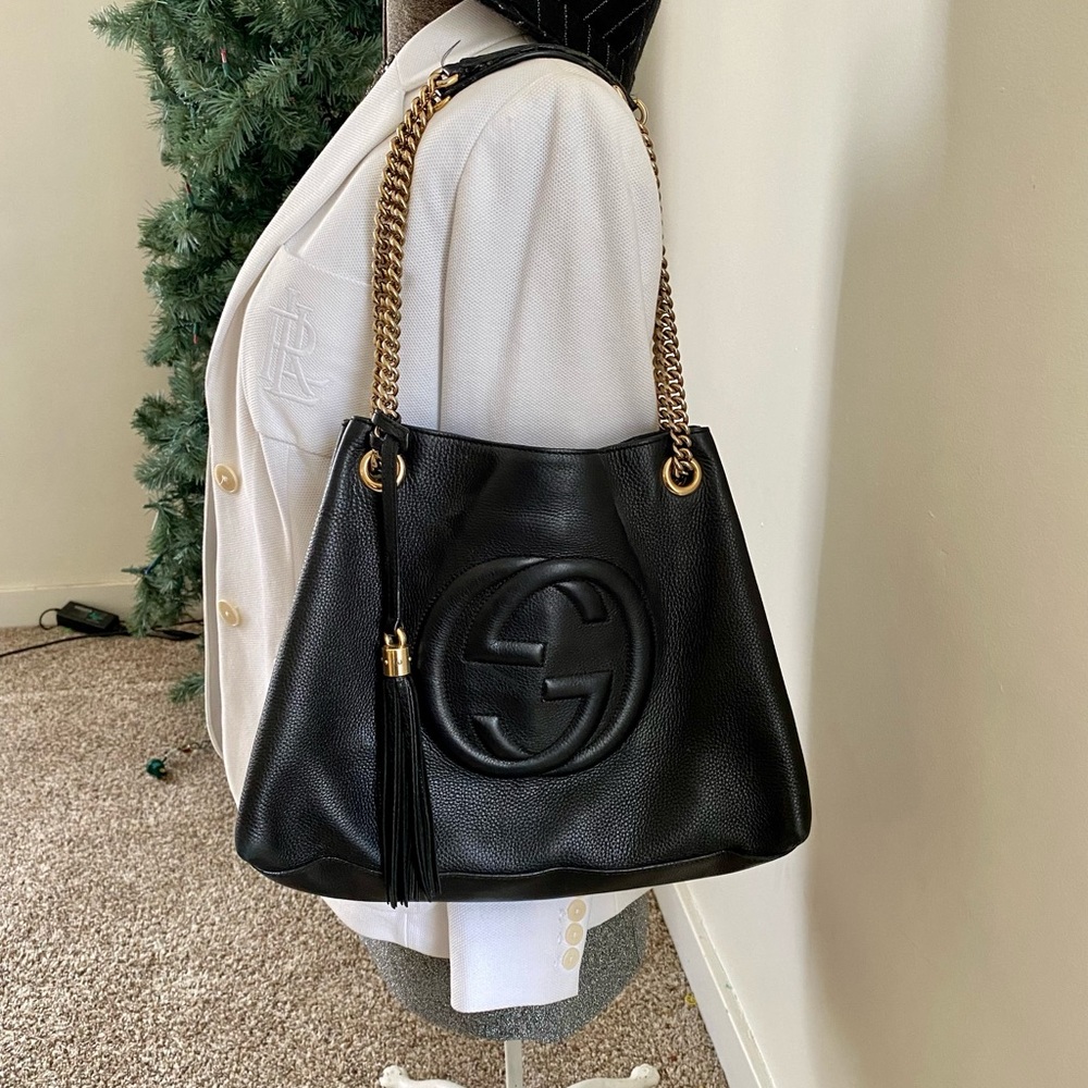 Gucci Soho Chain Strap Shoulder Bag, Medium.